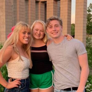 Meet your Posher, Christopher